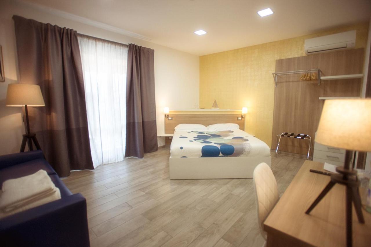 Marbianco B&B 马瑞纳迪卡拉拉 外观 照片